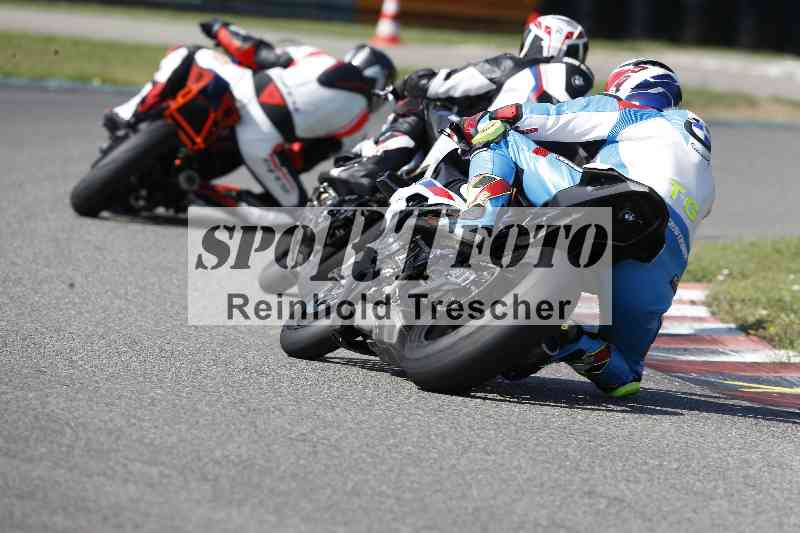 Archiv-2025/44 09.08.2025 Plüss Moto Sport ADR/Freies Fahren/backside